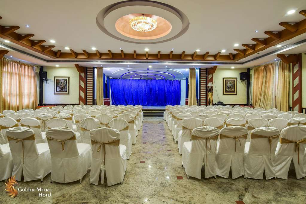 Golden Metro Hotel Бангалор Экстерьер фото