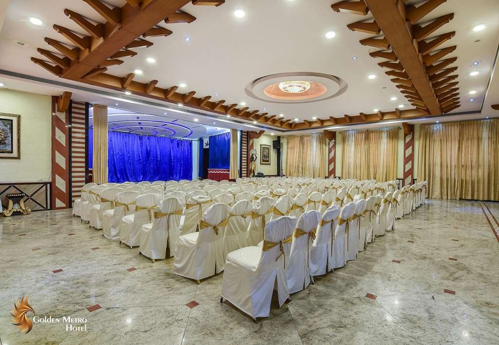 Golden Metro Hotel Бангалор Экстерьер фото